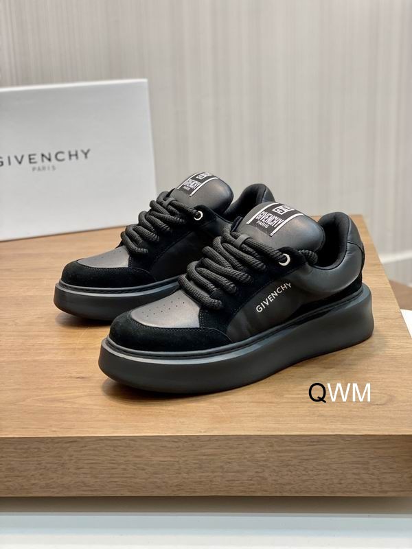 GIVENCHY Men's Shoes 9